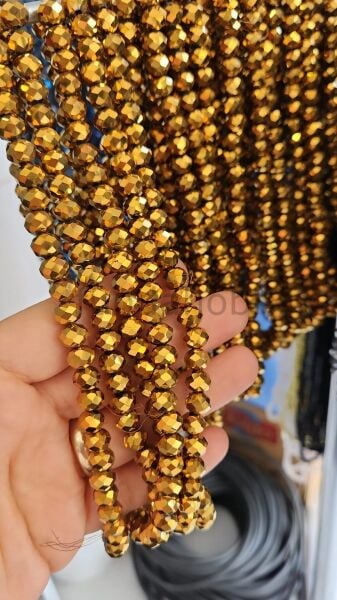 8 mm Faset Kesim Kristal Cam Boncuk - İpe Dizili  (1 Dizi) Gold
