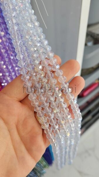 8 mm Faset Kesim Kristal Cam Boncuk - İpe Dizili  (1 Dizi) AçıkMavi