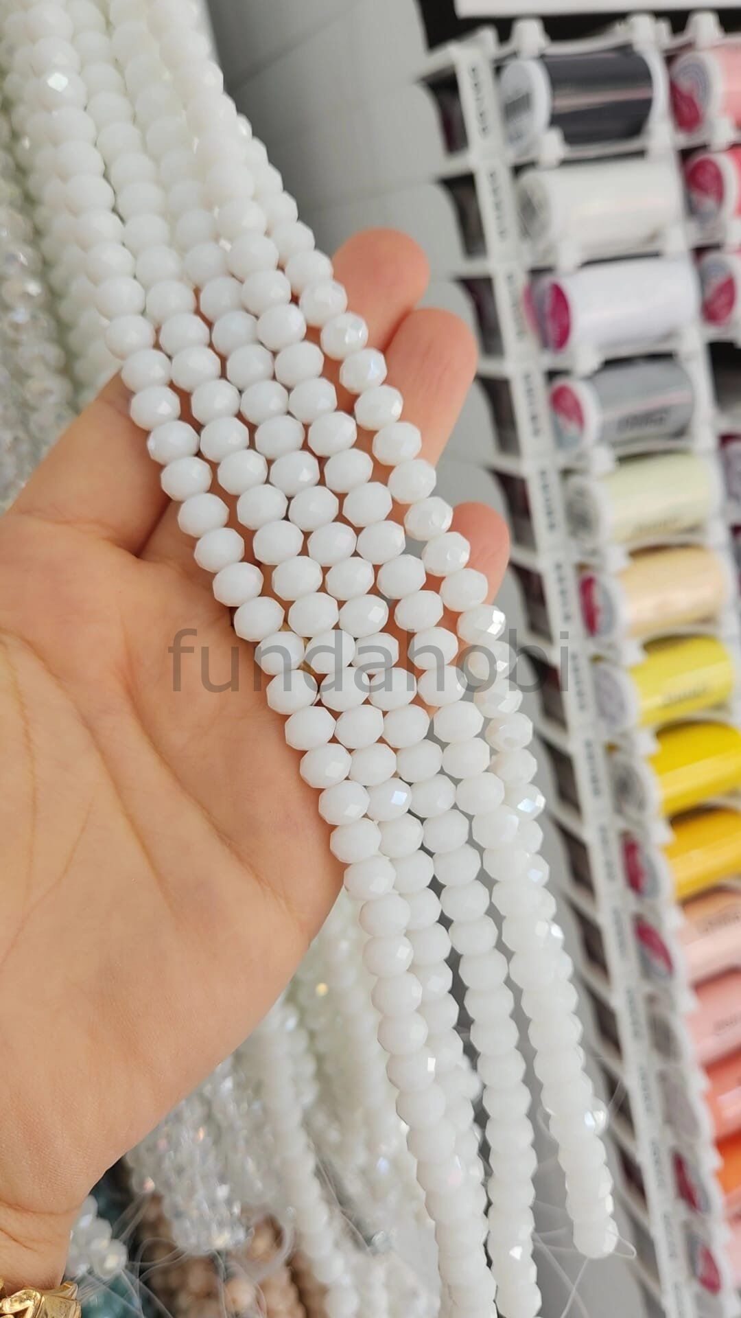 8 mm Faset Kesim Kristal Cam Boncuk - İpe Dizili  (1 Dizi) BEYAZ