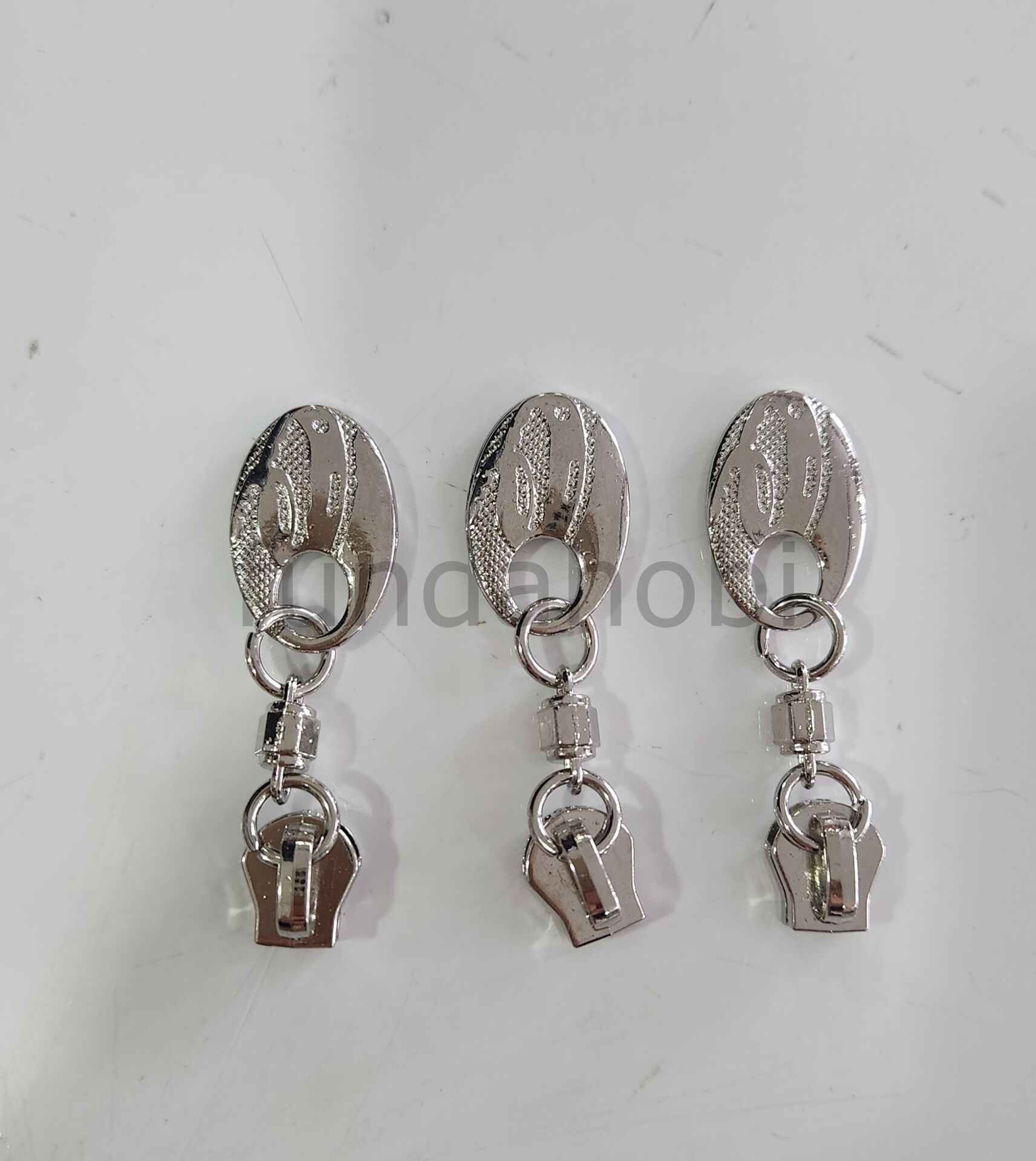 Fermuar Başlığı -Gri Oval  (Plastik diş fermuarlar İçin alınız)