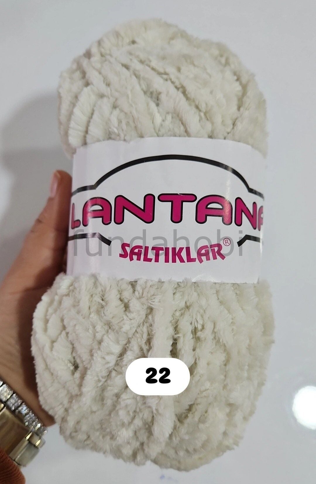Saltıklar Lantana (Peluş İp) Ekru-22