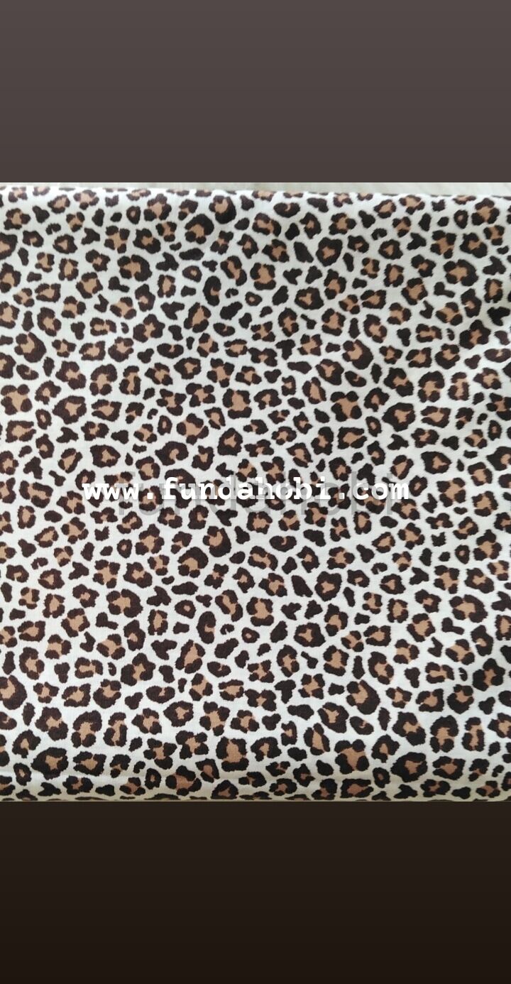 Kahverengi Leopar Desen Poplin Kumaş