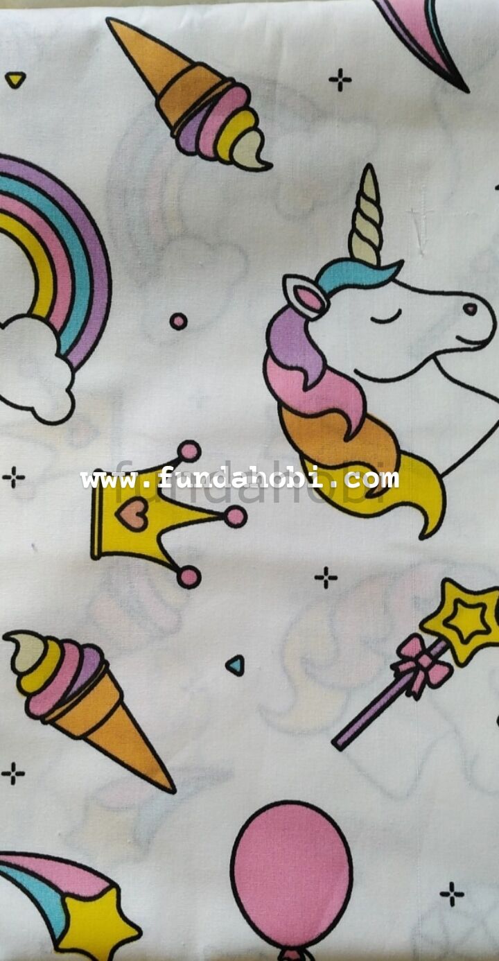 Unicorn Desen Poplin Kumaş