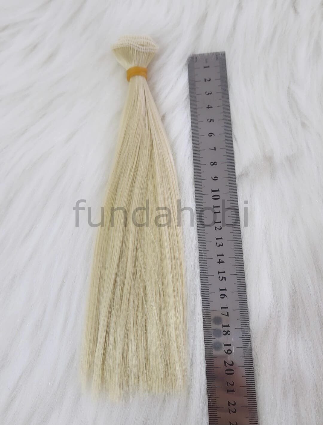 Amigurumi Sentetik Düz Saç Platin Sarı