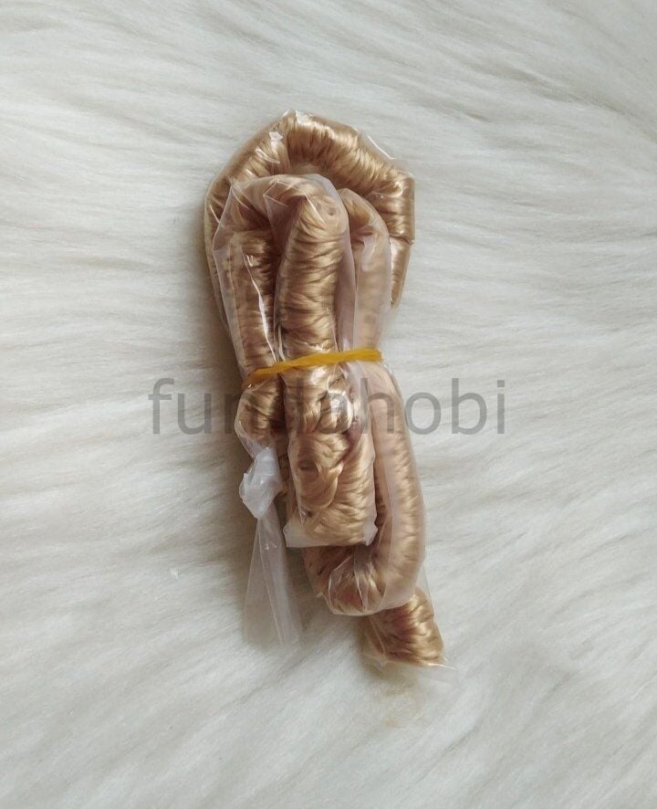 Kıvırcık Tüp Saç BalKöpüğü