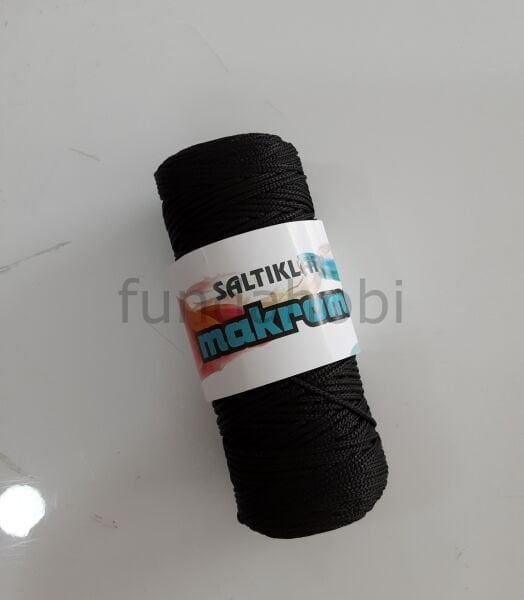 Saltıklar Polyester Makrome İpi SİYAH