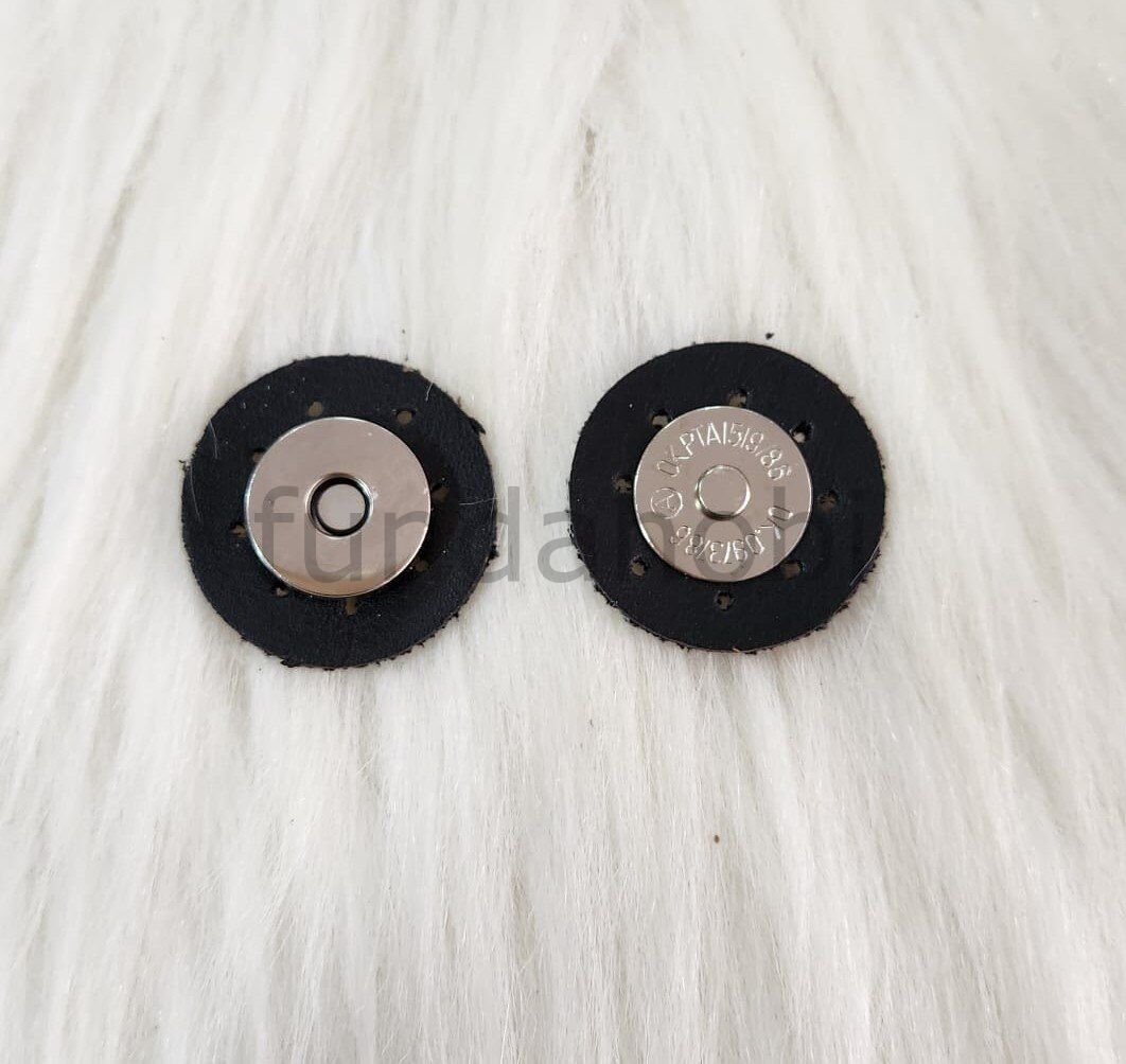 Dikmeli Deri Çıtçıtlar (Gümüş detaylı) SİYAH