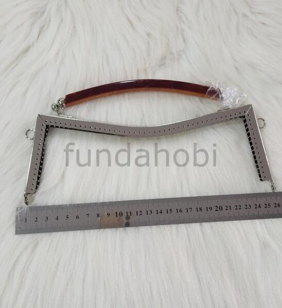 Akrilik Saplı Dikmeli Metal Çanta Bursu GRİ