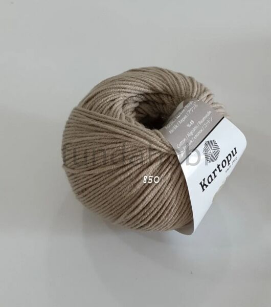 Kartopu Amigurumi K850 Bej