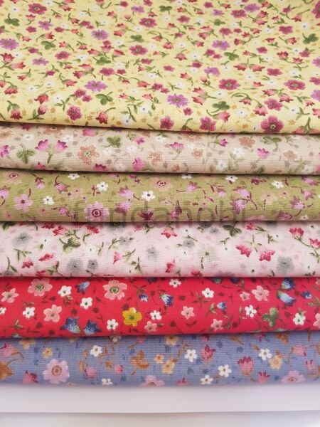 Poplin Kumaş (ÇITIR ÇİÇEK DESEN)