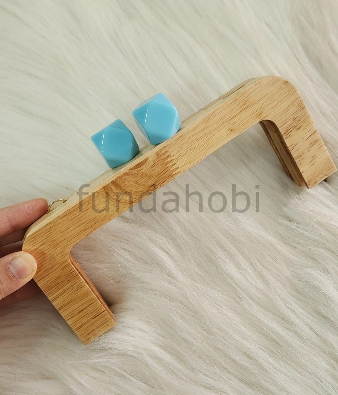 Boncuklu Mıknatıslı&Vidalı Ahşap Burs TURKUAZ