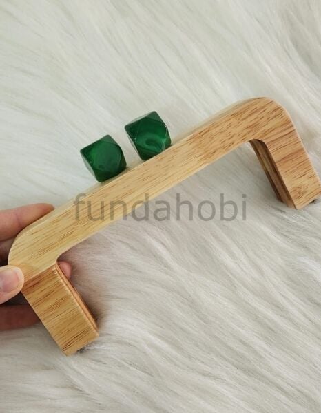 Boncuklu Mıknatıslı&Vidalı Ahşap Burs YEŞİL