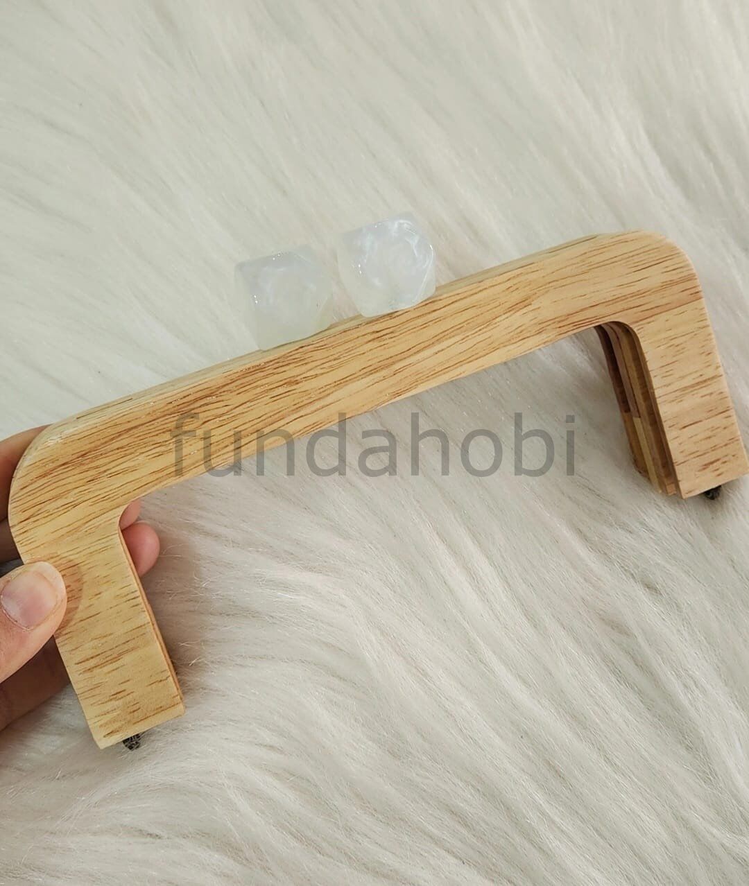 Boncuklu Mıknatıslı&Vidalı Ahşap Burs Şeffaf Beyaz