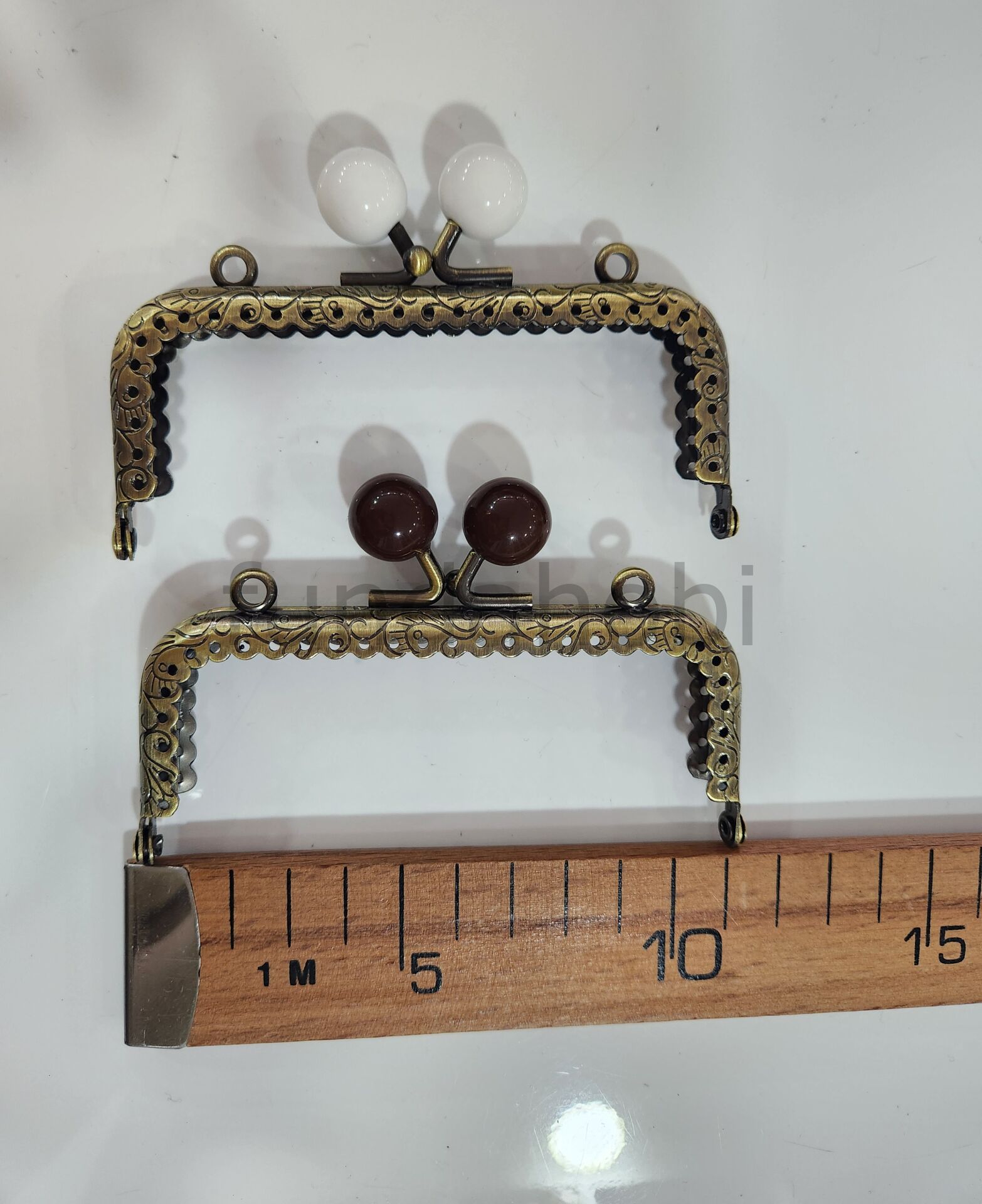 Boncuklu Metal Burs-Kare Antik  10 cm