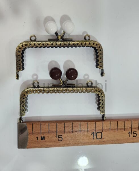 Boncuklu Metal Burs-Kare Antik  10 cm